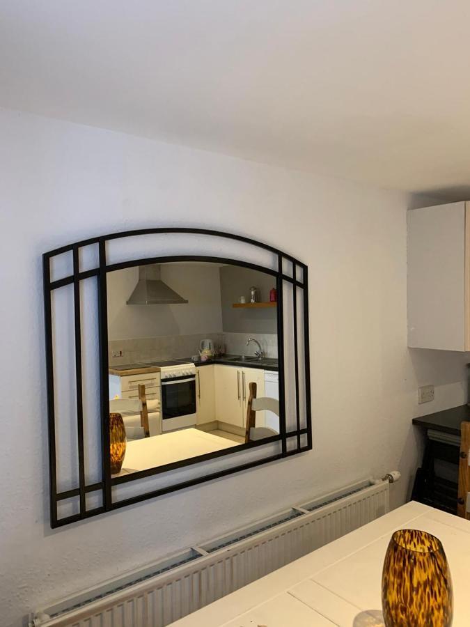 Hill House - Mews Town House, In A Quiet Private Close, In The City Centre Of Inverness. Luaran gambar
