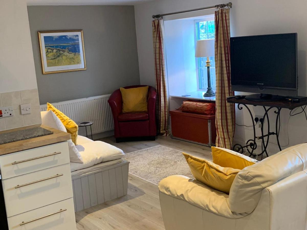 Hill House - Mews Town House, In A Quiet Private Close, In The City Centre Of Inverness. Luaran gambar